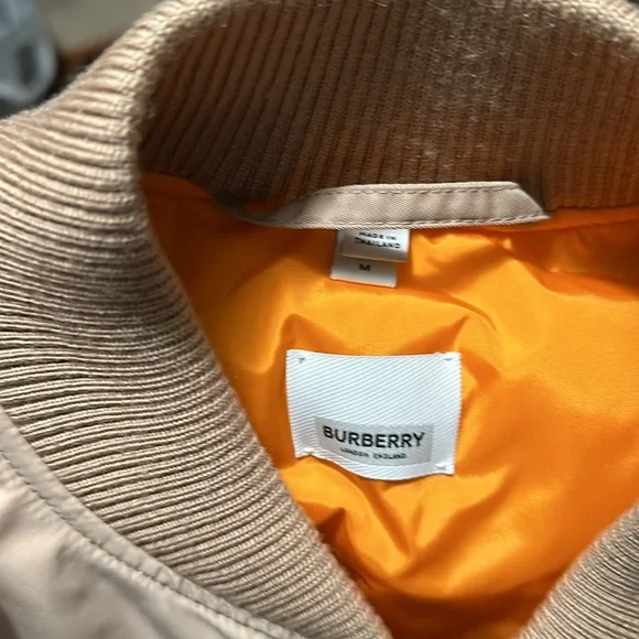 Burberry Logo Print Bomber Jacket - Picture 15 of 17